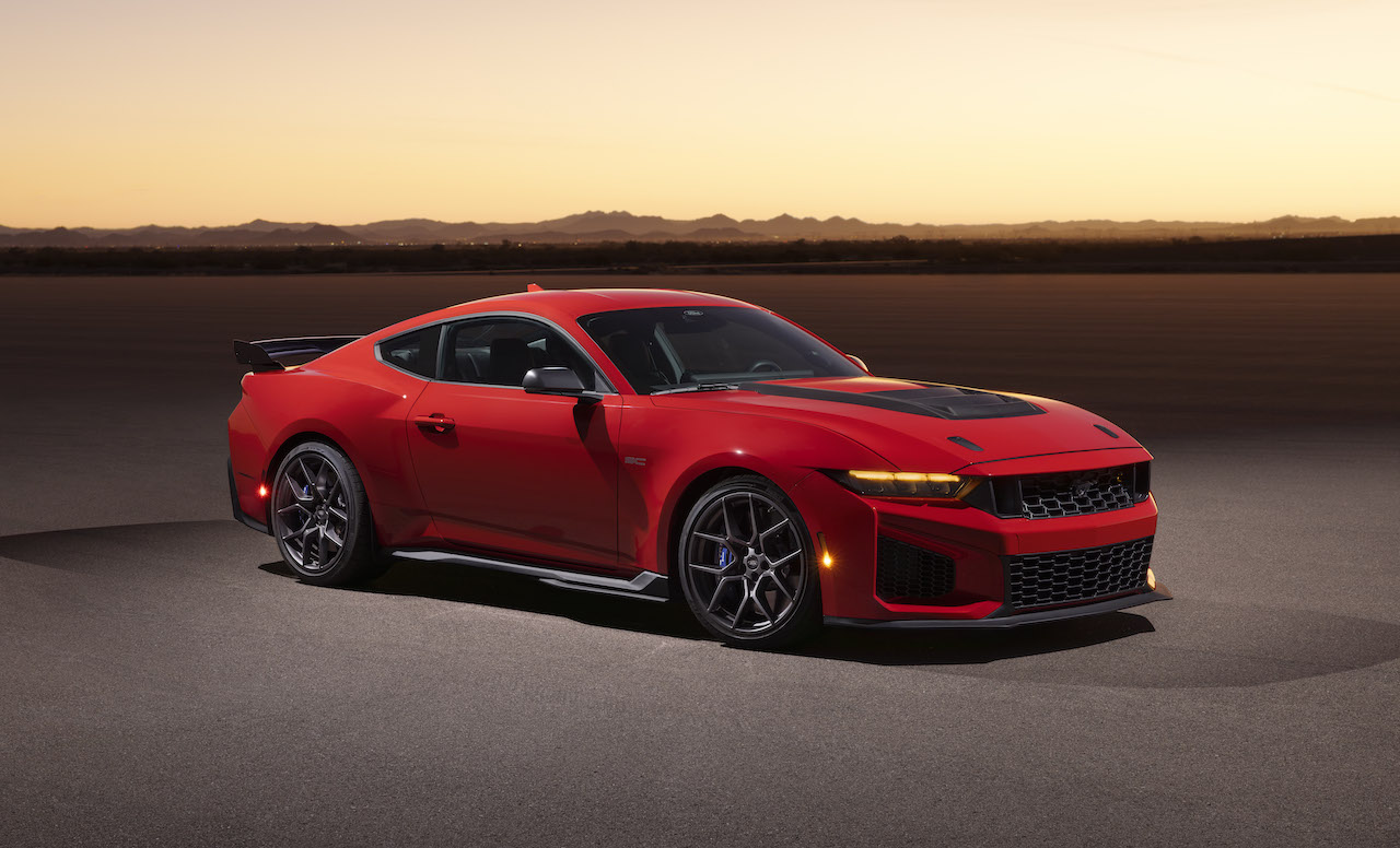 2026_Mustang_Dark_Horse_SC_2_8605